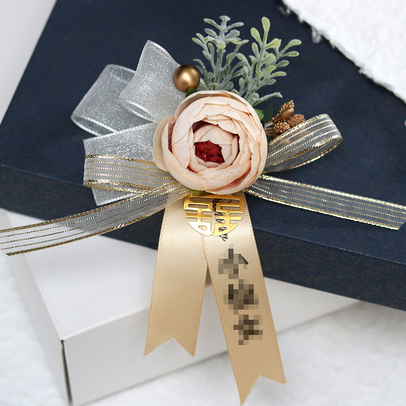 Esküvői brooch készlet menyasszony és vőlegény részére, koszorúslányok, tanúk, szülők és család – teljes készlet