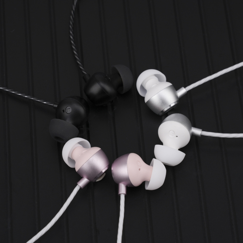 FRANSUN In-Ear vadu auskars ar mikrofonu, 3,5 mm taisnais spraudnis, 1,2 m kabelis, 10 mm draiveris