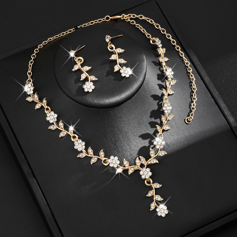 Set de bijuterii din aliaj cu pietre Rhinestone, colier și cercei, lanț în formă de O, stil proaspăt și dulce, primăvara 2025