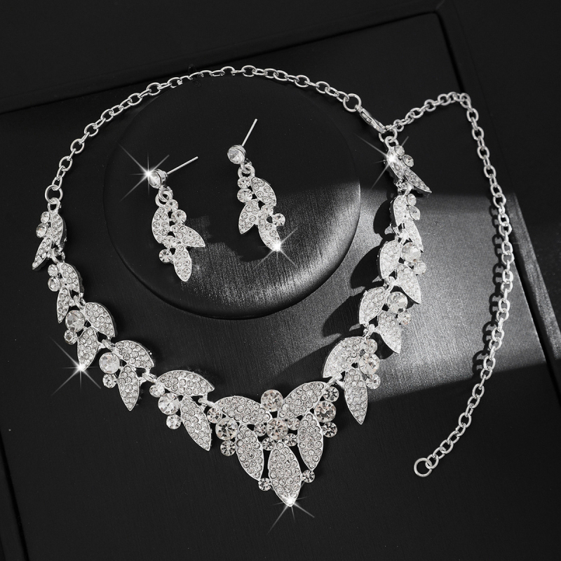 Set de bijuterii din aliaj cu pietre Rhinestone, colier și cercei, lanț în formă de O, stil proaspăt și dulce, primăvara 2025