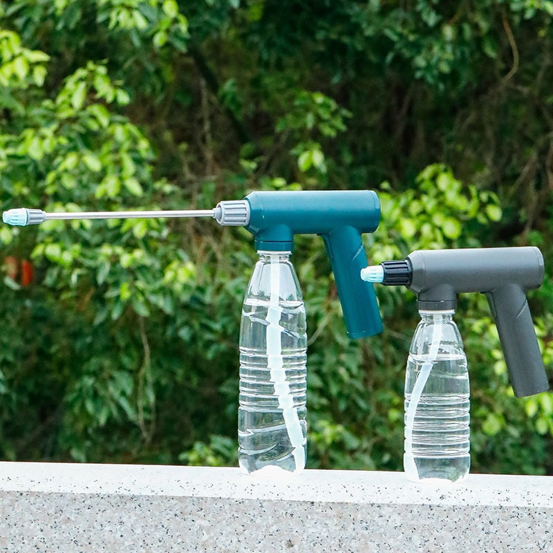 Električna sprej boca za dezinfekciju alkoholom i navodnjavanje biljaka kod kuće