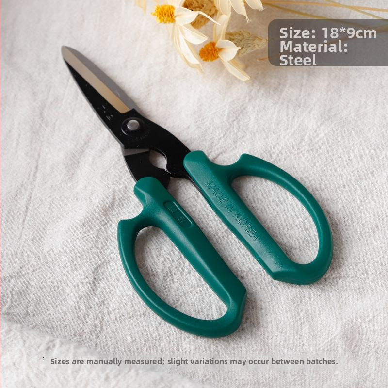 Gėlių žirklės – daugiafunkcinės žirklės gėlių įvyniojimui ir juostelių kirpimui; Prekės ženklas Tarn; Medžiaga: Kita; Nukrypimas: 1–2; Peržiūrėkite SKU