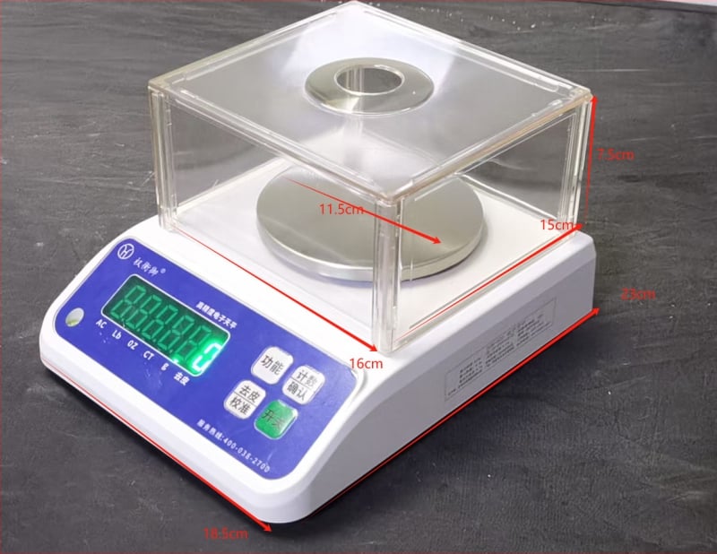 Laboratóriumi elektronikus mérleg, 10 kg kapacitás, 0,01 g olvasási pontosság, elektronikus mérés, AC/DC tápellátás, multifunkcionális
