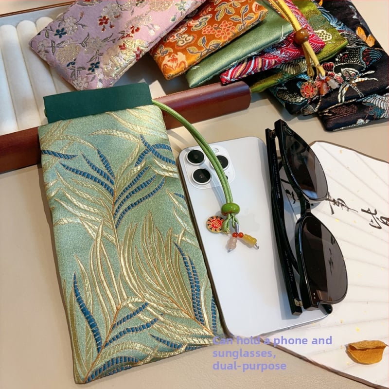 Krusta pleca mobilā telefona soma literāri-nacionālā stilā, zīda materiāls, auklas atvērums, poliestera oderējums, sievietēm