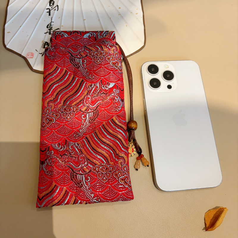 Crossbody mobiltelefon-táska irodalmi-nemzeti stílusban, selyem anyag, húzózárral záródó, poliészter bélés, nőknek