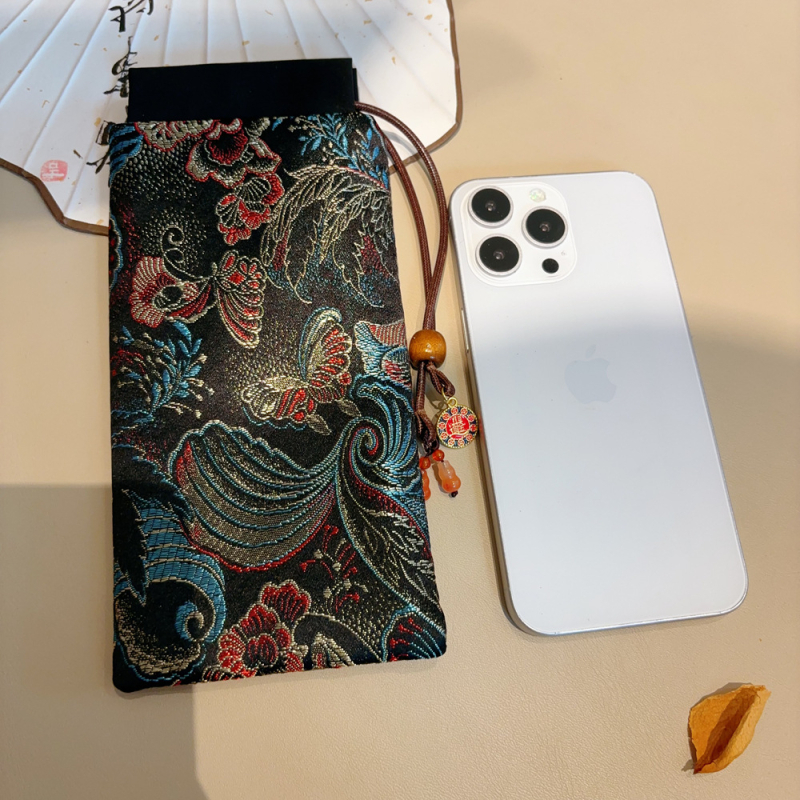 Crossbody mobiltelefon-táska irodalmi-nemzeti stílusban, selyem anyag, húzózárral záródó, poliészter bélés, nőknek