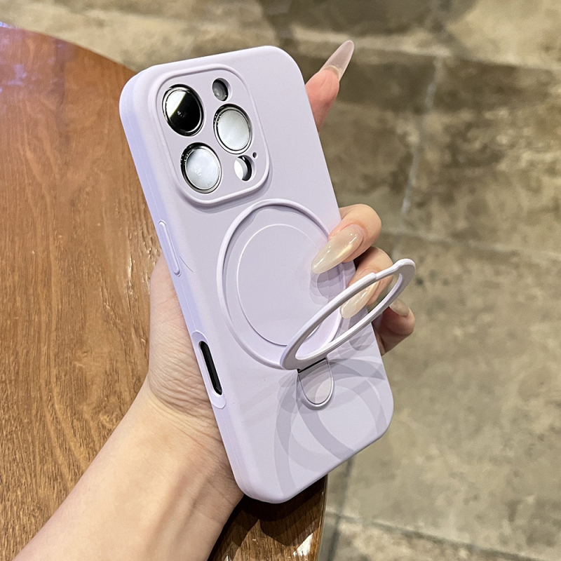 Korpuss no šķidrā silikona iPhone 17 Pro Max ar integrētu magnētisko statīvu un kritiena aizsardzību, ziemeļniecisks stil.