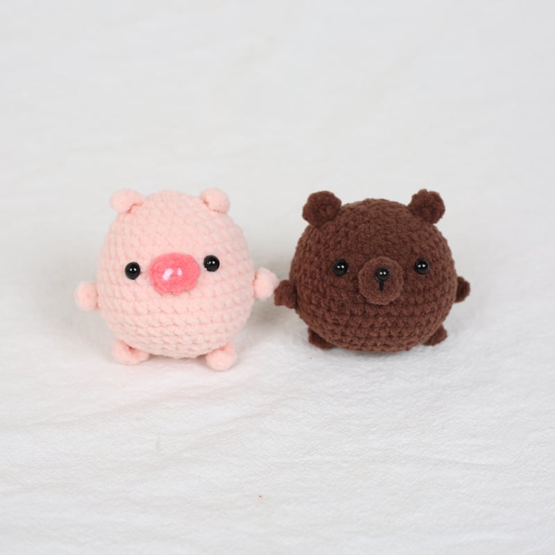 Breloc tricotat manual cu capybara iepuraș, din lână, stil pastoral, ornament pentru geantă