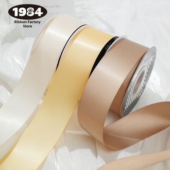 Satiinlint pulmadele ja kingituste pakkimiseks – DIY dekoratsioon, materjal: lint, viimistlus: satiin, kaubamärk: Nine Clouds Ribbon, kasutus: pulmad, pakkimine