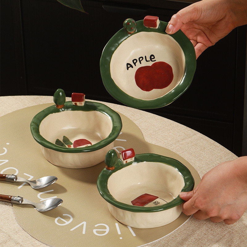 Kerámia tálak és tányérok készlet cartoon mintával, aranyos stílus, kör forma, mikrohullámú sütőben használható