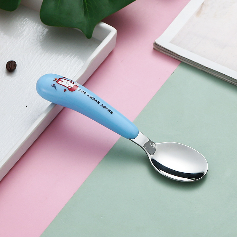 Gyerekeknek készült 304 rozsdamentes acél kanál- és villa készlet — hordozható evőeszközök karikatúra dizájnnal, tanuláshoz és otthoni használatra