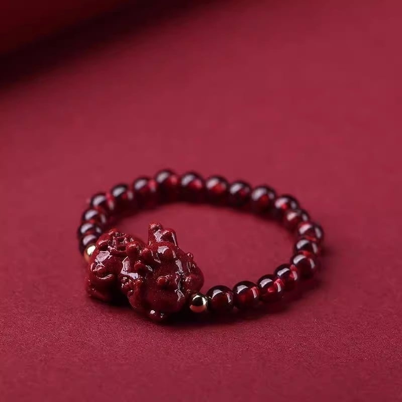 Prsten od prirodnog granata, ljubičasto-zlatne cinnabar perle, zaštitni amulet Pixiu, dizajn ruže, ručna izrada, jedinstven stil.