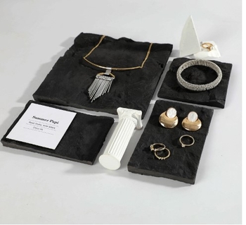 Stand pentru afișare bijuterii, Maiden Wind stil, material de înveliș: Alt, proces: Alt