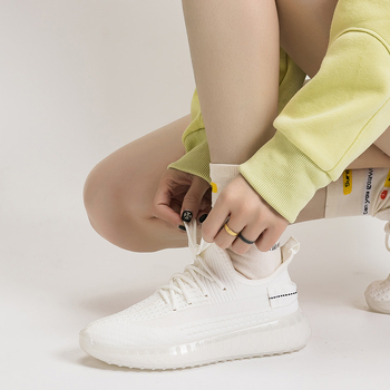 Kokosų bateliai Fly-Knit, kvėpuojantys, lengvi sportbačiai - apvali nosis, vidutinio aukščio kulnas 3-5 cm