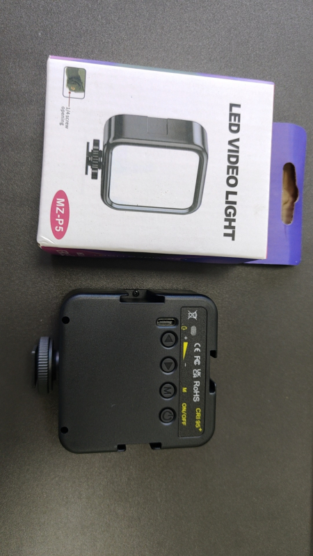 WL62 LED rasvjeta za dopunu za mobitel i kameru na stativu, 5W, 3.7V, stolna uporaba