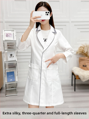 Set Mantie și Pantaloni Croiți pentru personalul salonului de înfrumusețare, poliester ce evacuează umezeala, mâneci 9/10, guler rotund, lungime medie