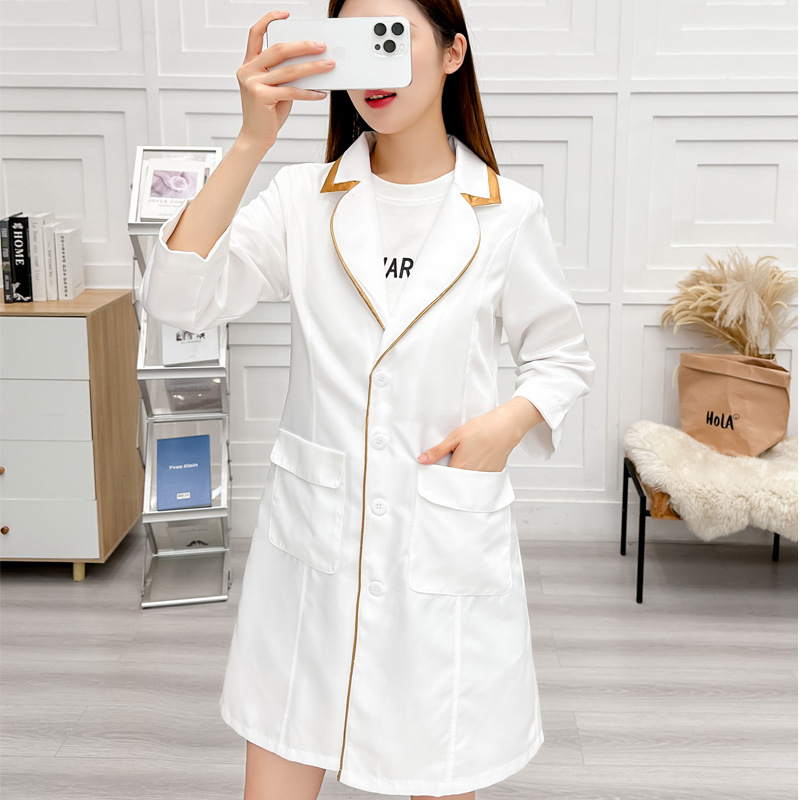 Set Mantie și Pantaloni Croiți pentru personalul salonului de înfrumusețare, poliester ce evacuează umezeala, mâneci 9/10, guler rotund, lungime medie