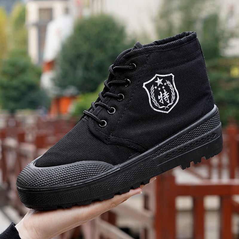 Žieminės aukštos namų šlepetės su fliso pamušalu, kamufliažinis raštas, viršus iš drobės, PVC padas