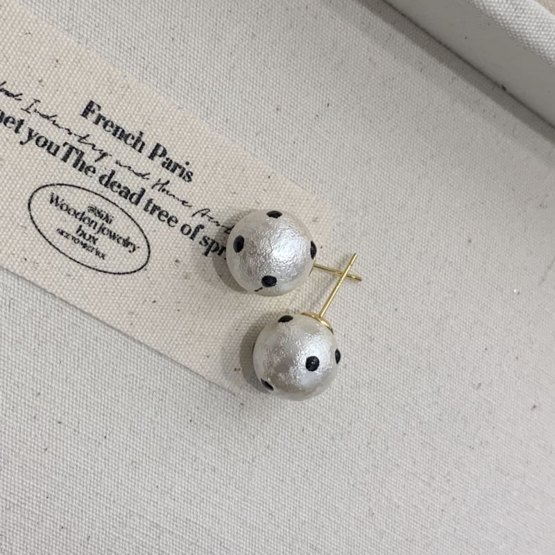 GUSHI auskari ar kokvilnas pērļām, ģeometrisks dizains, vintage stils, elektroplatinga pārklājums