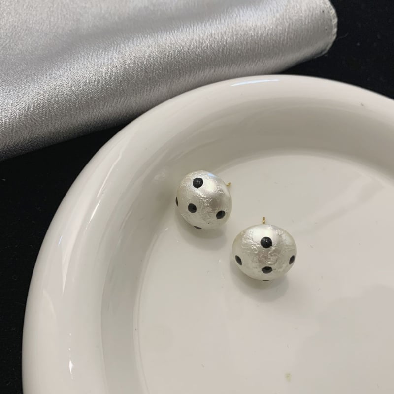 GUSHI auskari ar kokvilnas pērļām, ģeometrisks dizains, vintage stils, elektroplatinga pārklājums