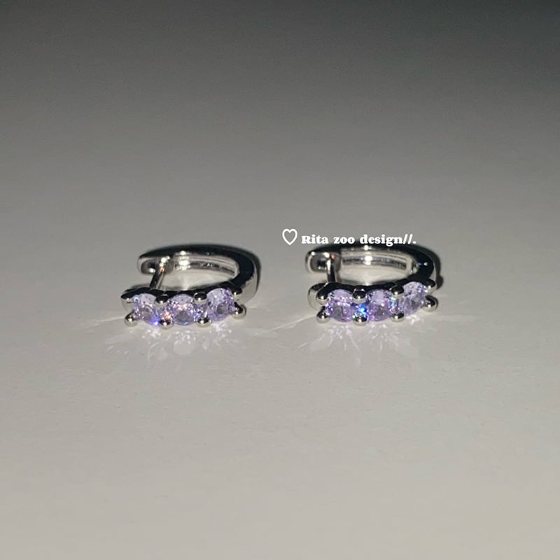 Обеци от титаново стомано с цирконова вставка, елегантен стил, електропокритие (Материал: титаново стомано; Вставка: циркон; Стил: елегантен; Технология: електропокритие)