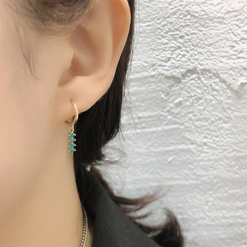 Овеци S925 стерлингово сребро с кръгъл геометричен дизайн и цирконии за жени