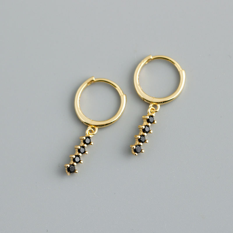 Овеци S925 стерлингово сребро с кръгъл геометричен дизайн и цирконии за жени