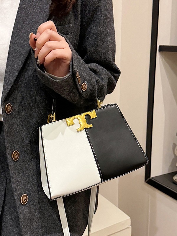 Ženska crossbody torba, vertikalno kvadratnog oblika, PU materijal, magnetska kopča, džep za mobitel, jedna naramenica