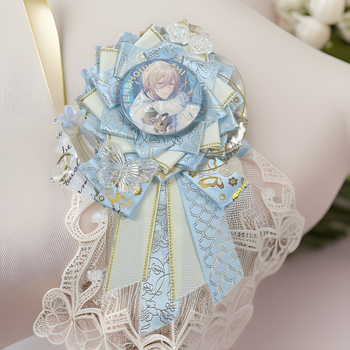 Брошка панделка с трилистен мотив, сладък свеж стил, изработена от плат, украсена с камъни, декоративна и фиксирана, пролет 2025