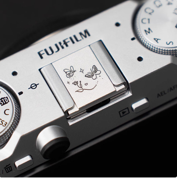 Hot shoe vāciņš kamerai Fuji X-T5 un Nikon Z30, pēc parauga pielāgojams, 6 g