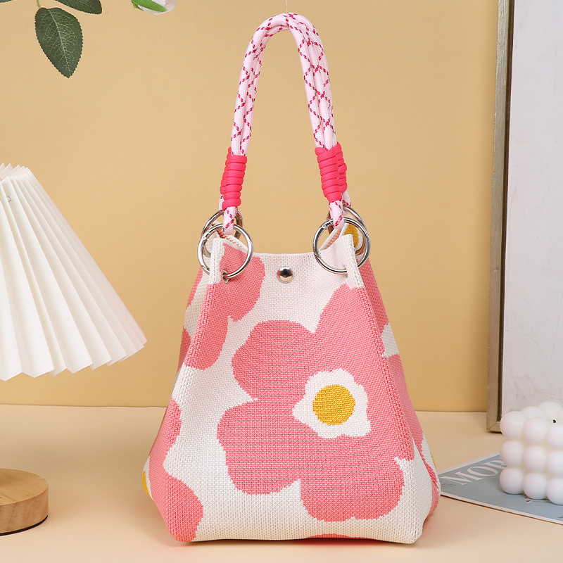 Плетена чанта — урбан стил, полиестер + еластан, магнитно закопчаване, вертикално квадратно, триизмерна конструкция