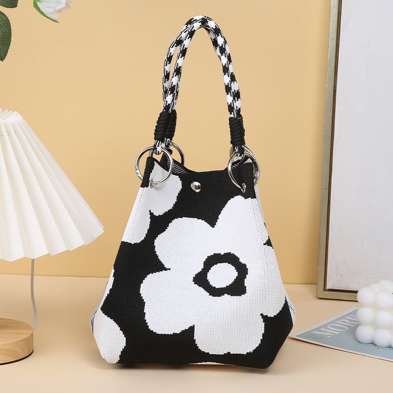 Плетена чанта — урбан стил, полиестер + еластан, магнитно закопчаване, вертикално квадратно, триизмерна конструкция