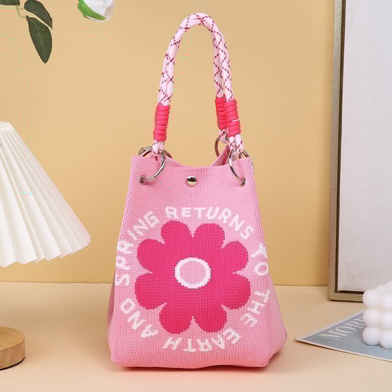 Плетена чанта — урбан стил, полиестер + еластан, магнитно закопчаване, вертикално квадратно, триизмерна конструкция