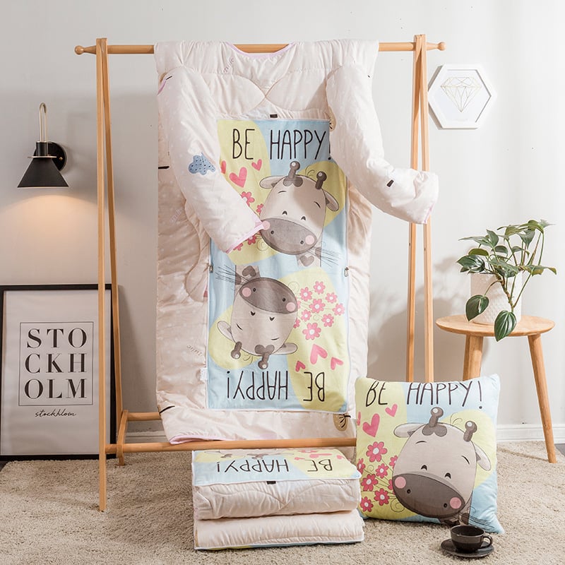 Одеяло-възглавница, карикатурен стил, памучна външна част, пълнеж полиестер, марка Juxiangge