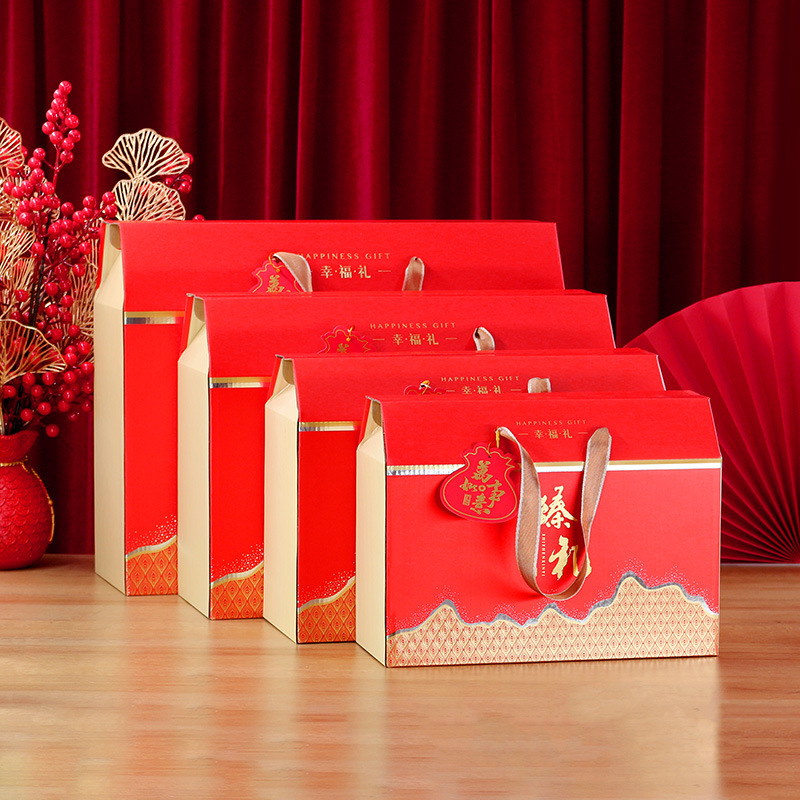 Jaungada dāvanu kastīte – gofrēts kartons; izcelsme Hengyang, Hunan; zīmols Xiangheng; karstais nospiedums; ķīniešu stils