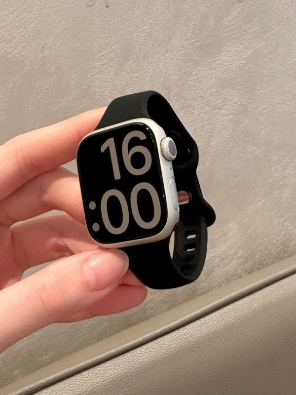 Curea silicon pentru Apple Watch S10, design subțire, compatibilă cu Apple Watch, greutate 0.1