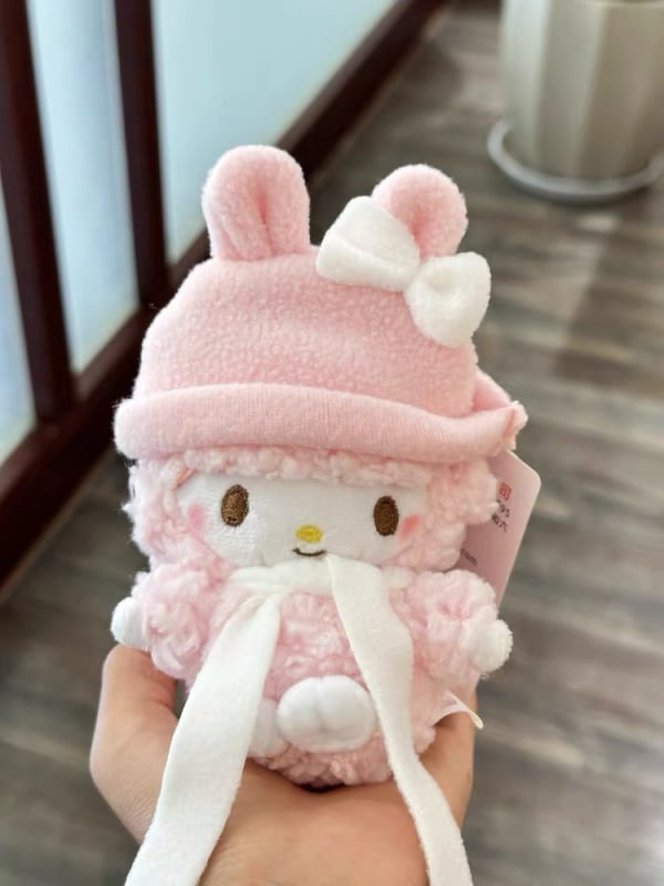 Pandantiv pluș pentru geantă și breloc — miel asistent medical, model animație drăguț, stil proaspăt și dulce (Material: pluș; Model: Kitty/Snoopy/erou din animație; Stil: proaspăt și dulce)