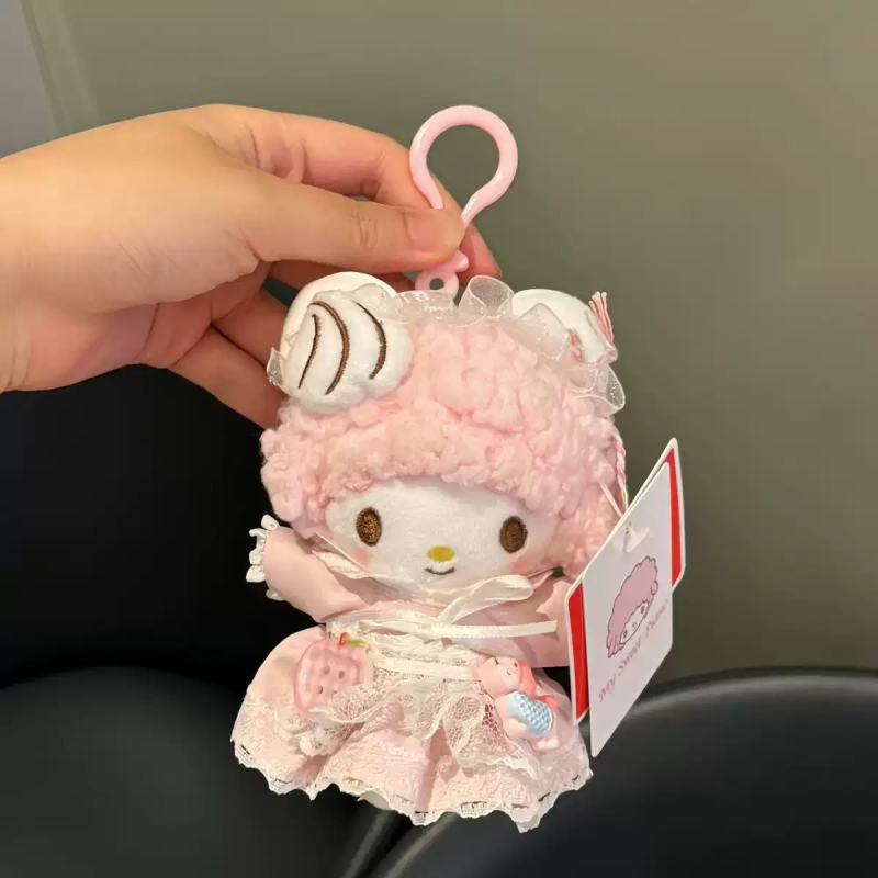 Pandantiv pluș pentru geantă și breloc — miel asistent medical, model animație drăguț, stil proaspăt și dulce (Material: pluș; Model: Kitty/Snoopy/erou din animație; Stil: proaspăt și dulce)