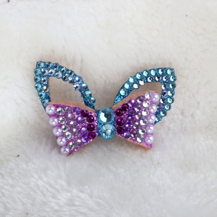 Clip de păr pentru câini, handmade, cu cristale, din plastic, design broscuță