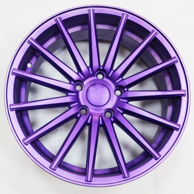 Automobilių ratų dažymo rinkinys su nuimamamu filmu, skirtas ratų spalvos keitimui, rankinis ir savarankiškas purškimas