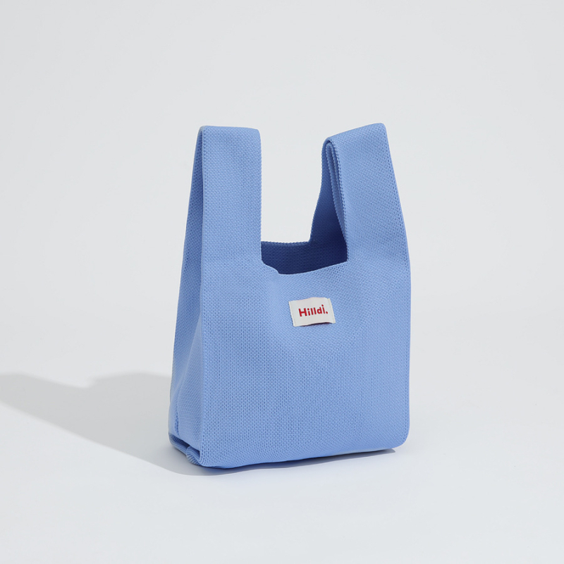 One Field urbana moda pletena torbica od poliestera, tkana crossbody torba, vertikalni kvadratni oblik, otvoreni džep — Zima 2023