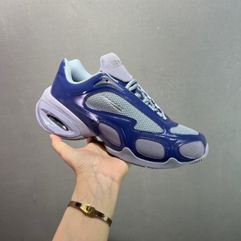 Futócipő légpárnás, vastag talppal a magasság növeléséhez, légáteresztő hálós felsőrész, fűzős záródás, uniszex