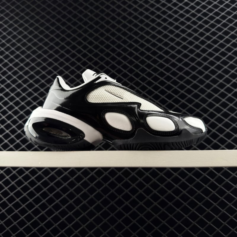 Futócipő légpárnás, vastag talppal a magasság növeléséhez, légáteresztő hálós felsőrész, fűzős záródás, uniszex