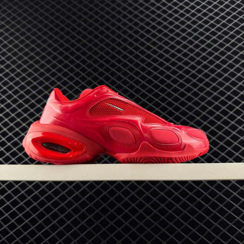 Futócipő légpárnás, vastag talppal a magasság növeléséhez, légáteresztő hálós felsőrész, fűzős záródás, uniszex