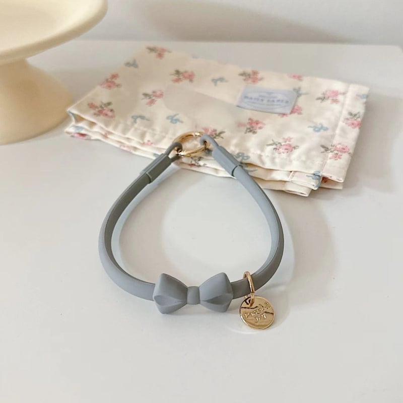 Каишка за мобилен телефон от силикон с панделка във формата на лък — силиконов материал, метална катарама, метален елемент на висулката