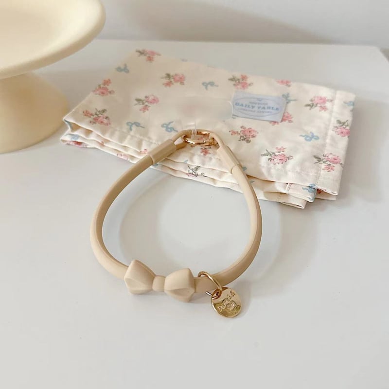 Каишка за мобилен телефон от силикон с панделка във формата на лък — силиконов материал, метална катарама, метален елемент на висулката