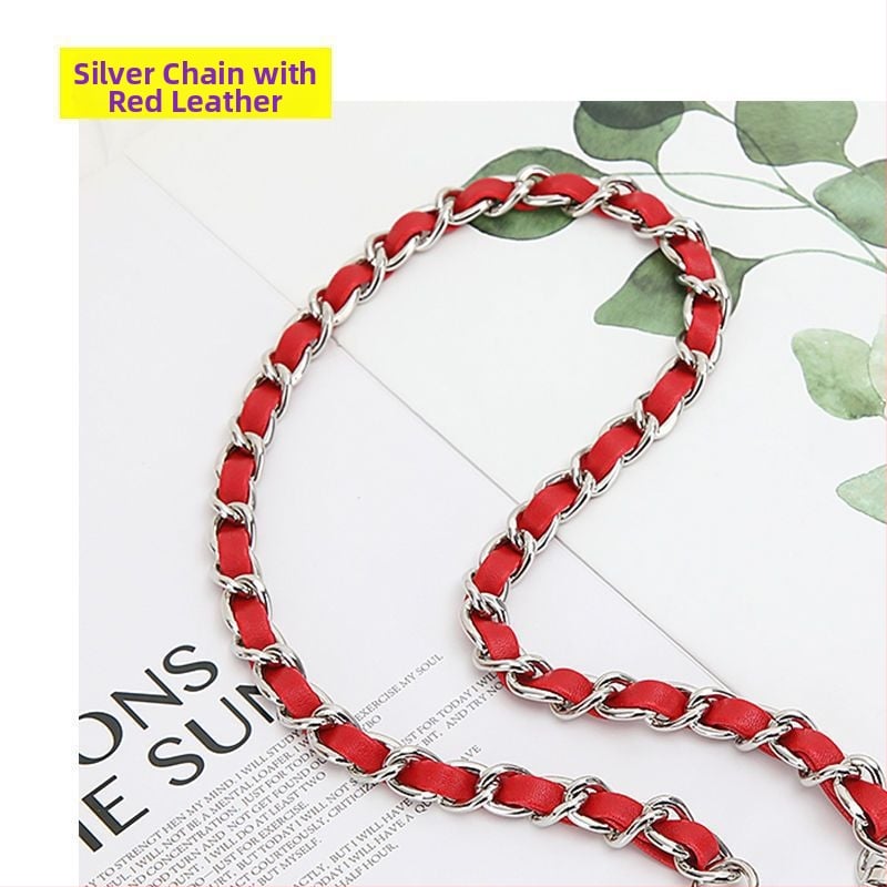 Ремък за чанта през рамо със метална верига, кожено портмоне и малък картодържател, аниме дизайн (Зима 2023)