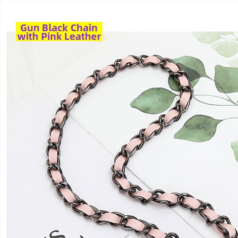 Ремък за чанта през рамо със метална верига, кожено портмоне и малък картодържател, аниме дизайн (Зима 2023)