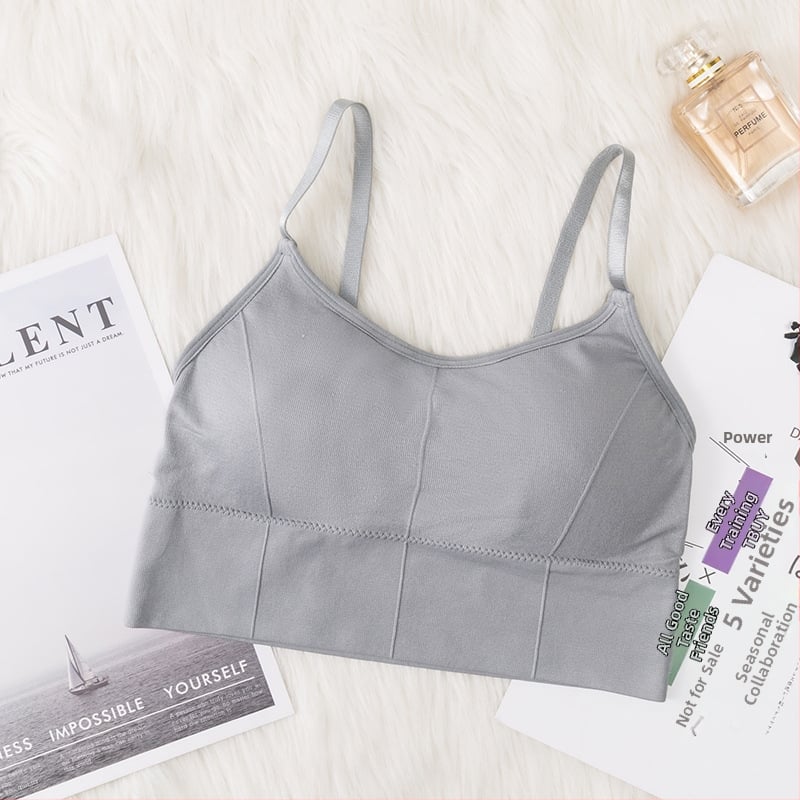 Безшевен потник бюстгальтер за млади жени – 3/4 чашка, тънък формован чашка, 70–80% полиестер, диша, комфорт, защита от изпъкване, красива гръбна част