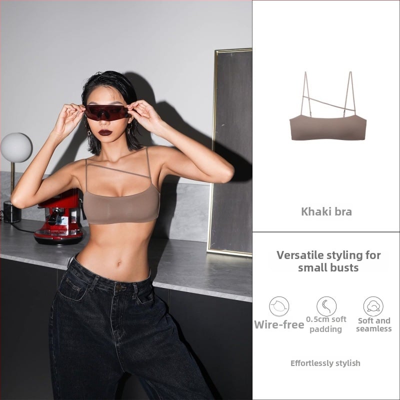 Tube-top бюстгъртър с тънки чашки, найлонова материя, фиксирани двойни презрамки, задно закопчаване с три реда куки, събиране и опора